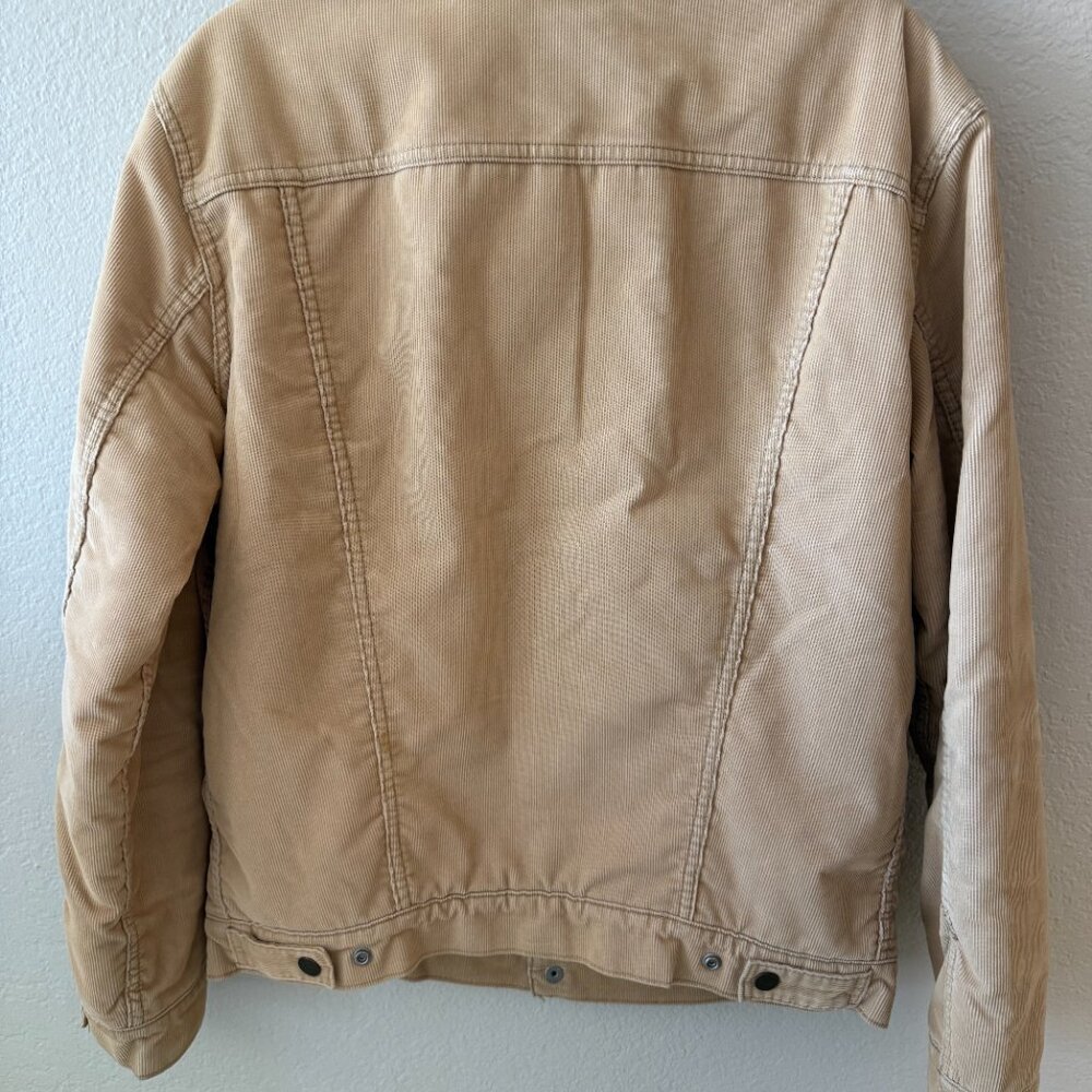 Levi's Lined Sherpa Corduroy Trucker Jacket (L) - Picture 3 of 4